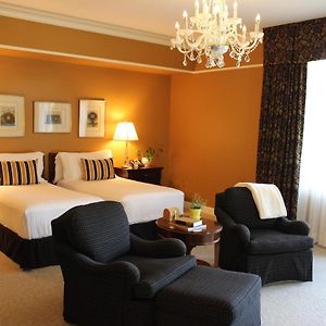 Superior King Suite